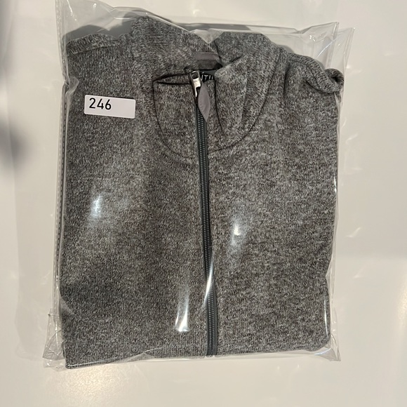 J.Crew Mercantile Fleece Vest Man’s (New) #246,#384 - Picture 7 of 8